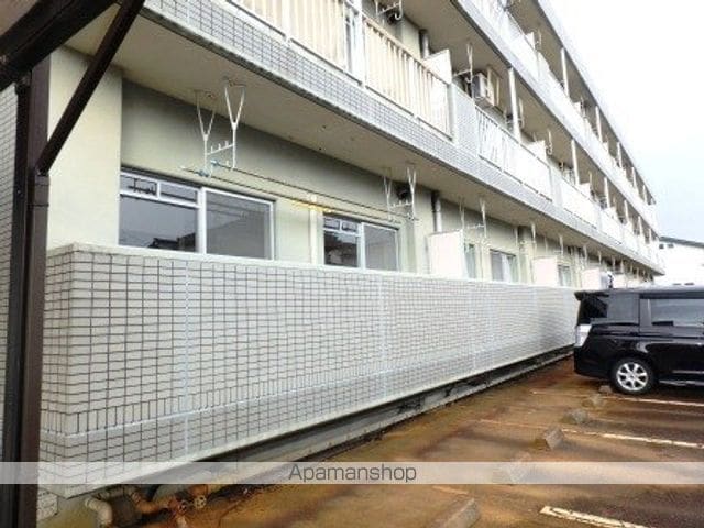 みどり荘の外観写真