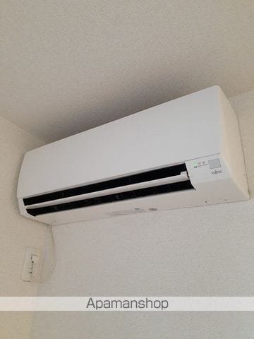 ヴィラ プラシードAの内装写真
