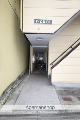 F・CUTEの玄関写真