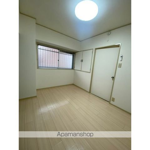 第2マンション寺直の内装写真