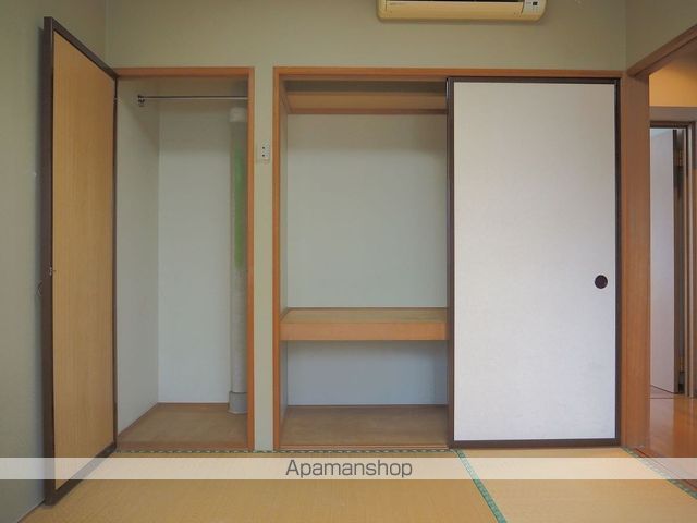 依田ハイツD棟の内装写真