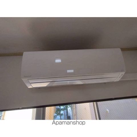 エステート丸貞の内装写真