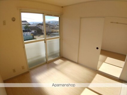 グラース関[3LDK/76.41m2]のリビング・居間