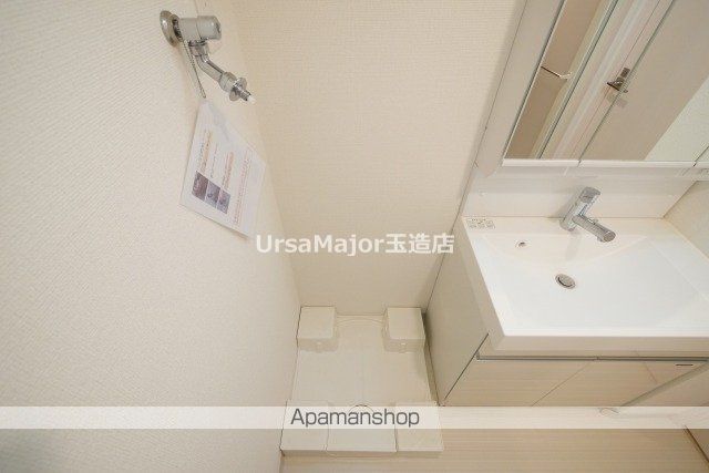 RISING MAISON 本町橋の内装写真