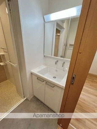 Ｅａｓｔ　Ｃｏｕｒｔ　Ｋａｎｔａ[1LDK/36.08m2]の洗面所