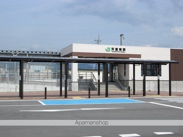 シャン・ド・ペシュの周辺写真