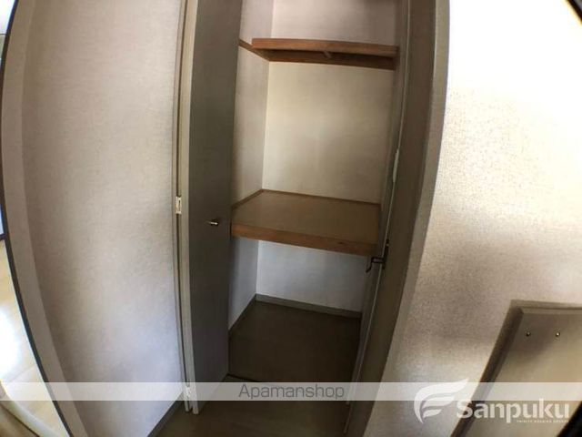 カーサ井上 C棟の内装写真