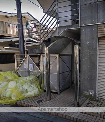 シャンテ相模台B棟の玄関写真