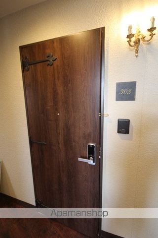 EZA蛍池の内装写真