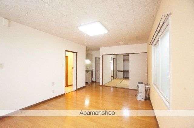 SPRING34の内装写真