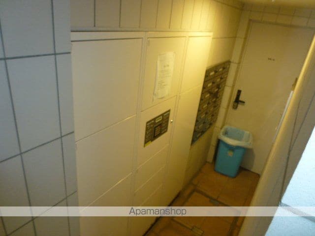 ベルファース奥沢[1LDK/42m2]の共用部1