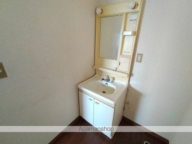 交久瀬ハイツB棟の内装写真