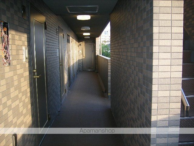 東京都新宿区喜久井町[1K/20.25m2]の外観3