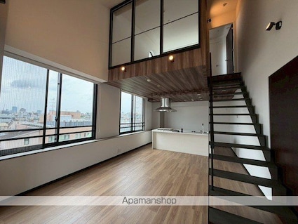 ＫＤＸレジデンス南青山[1LDK/82.5m2]のリビング・居間