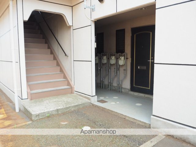 エイペックス2の玄関写真