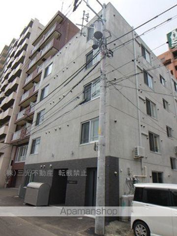 YUGO’S中島の外観写真