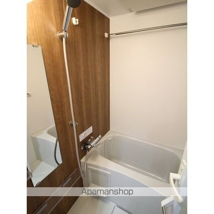 プレール・ドゥーク西新井[1K/25.88m2]のバス