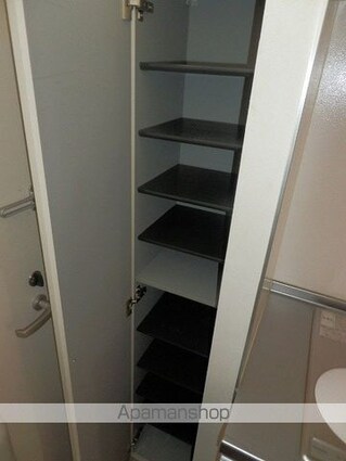 Ａｃｏｒｎ＆Ｓｕｎｆｌｏｗｅｒ[1K/27.17m2]の玄関