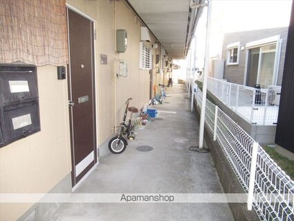 和歌山県和歌山市井辺[2DK/36.72m2]のエントランス4