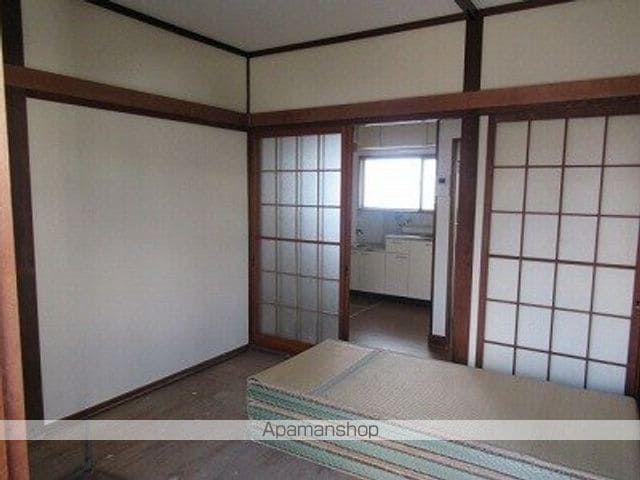 高橋荘の内装写真