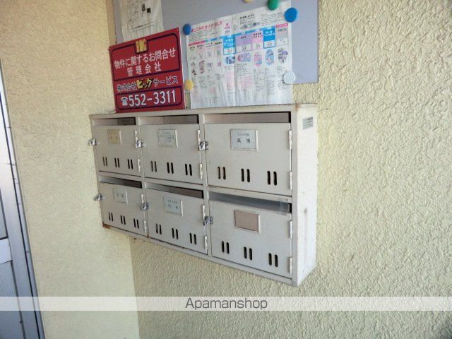 グランドール近藤の玄関写真