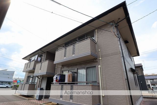 Wisteria Bの外観写真