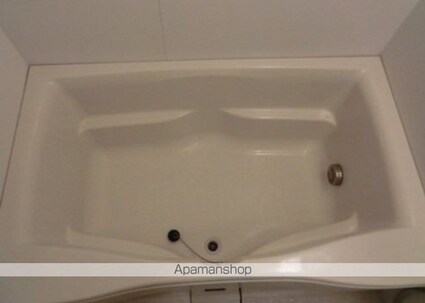 東京都荒川区荒川２丁目[2LDK/60m2]のバス