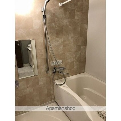 ウェルスクエアイズム三軒茶屋[1LDK/40.82m2]のバス