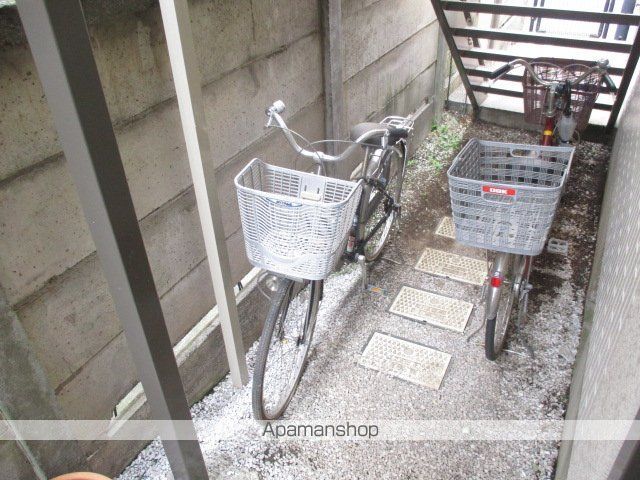 【武蔵野市吉祥寺本町のアパートの写真】