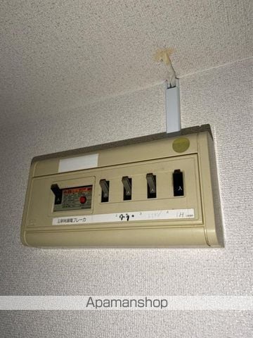 シャンボール瀬戸Iの内装写真