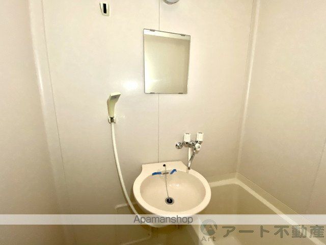 メゾンミヤザキ山越の内装写真