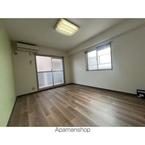 川名ミルキーウェイの内装写真