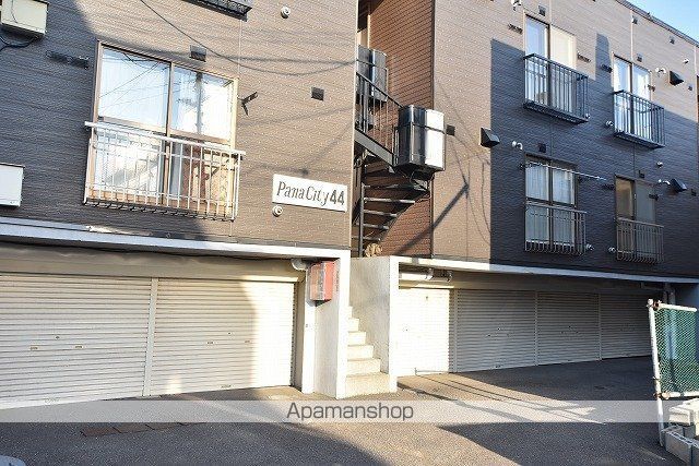 パナシティ44の外観写真