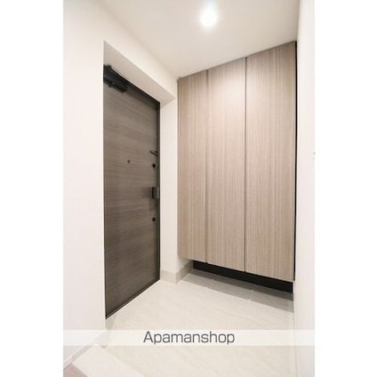 ブランズ牛込柳町[2LDK/61.41m2]の玄関