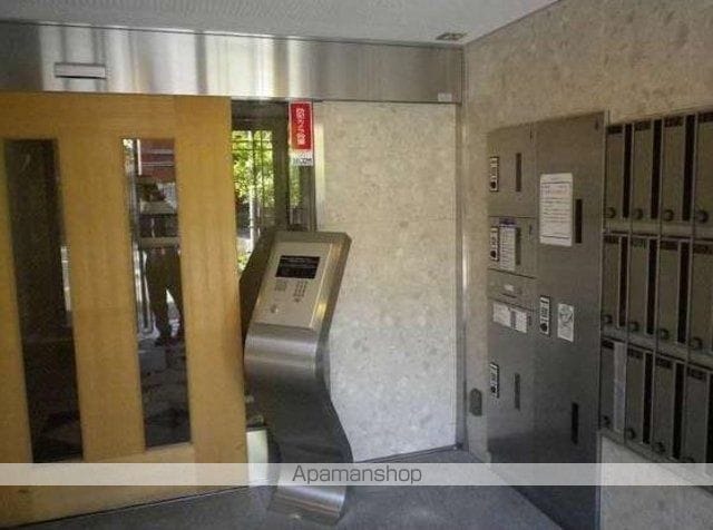 アヴィニティー品川戸越の玄関写真