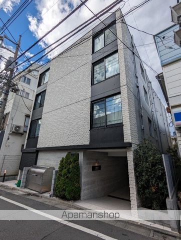 CREAL東高円寺の玄関写真