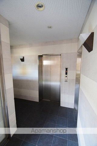 スカリナータ城南通りの内装写真