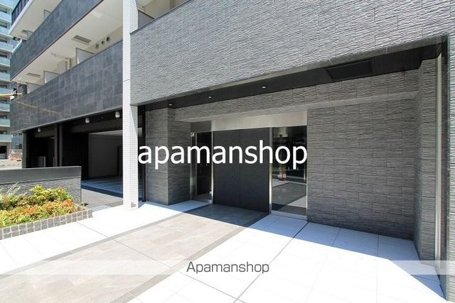 ワールドアイOSAKAフェリーチェの外観写真