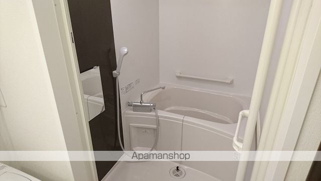 クレイノフィセント ファルコンの内装写真