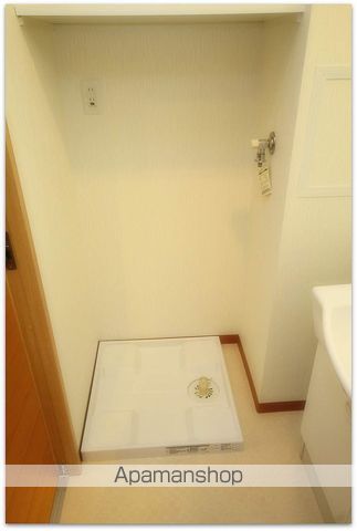クリスタルグランツ難波南カストールの内装写真