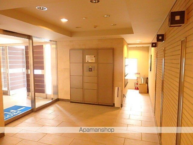 東京都新宿区東五軒町[1LDK/39.31m2]のロビー