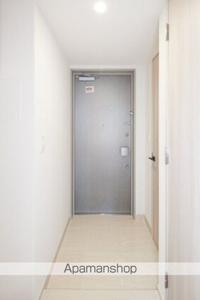 レガシス中目黒[1LDK/32.12m2]の玄関