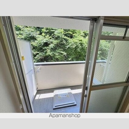 愛媛県松山市緑町１丁目[1K/19.8m2]のバルコニー