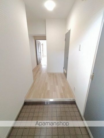 バーンホーフ千里丘の内装写真