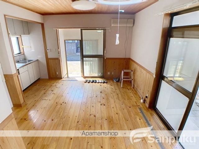 岩崎二丁目平屋の内装写真