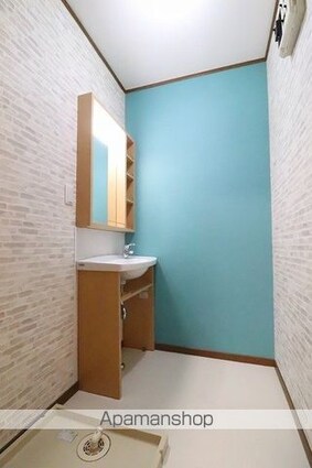 東京都福生市大字福生[2LDK/52.17m2]の内装3