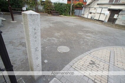 東京都新宿区荒木町[1K/22.2m2]の周辺10