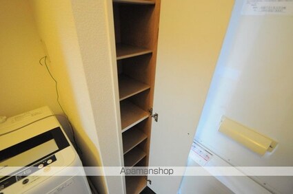 レオパレス南田園第２[1K/23.18m2]の玄関