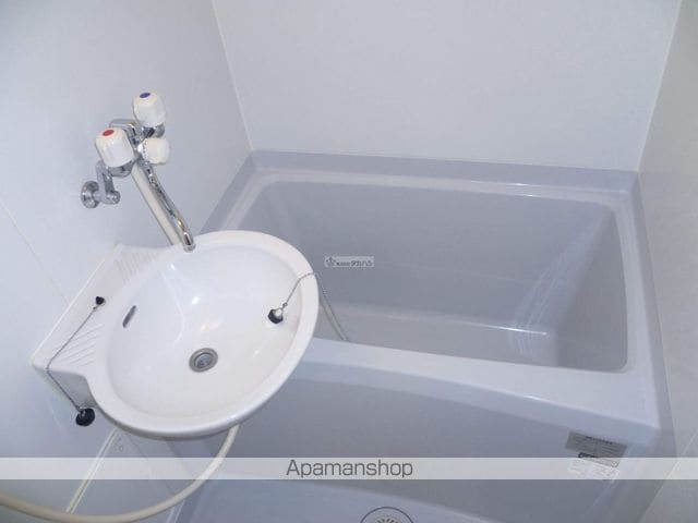 レオパレスKANDAの内装写真