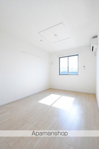 Nゲート IXの内装写真